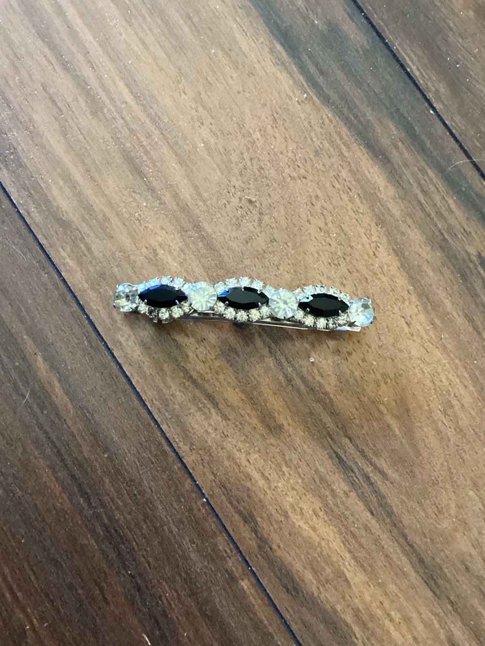 Vintage 1980s Black Jet and Rhinestone Hair Clip
